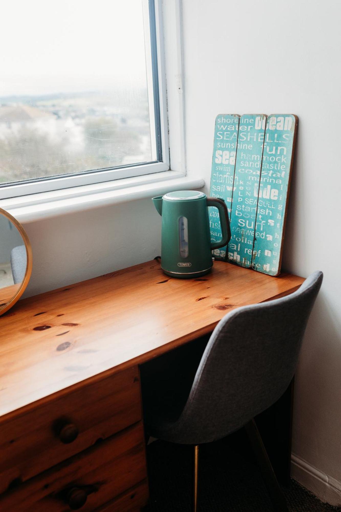 Apartment Coastal Inspired Seaview Flat *